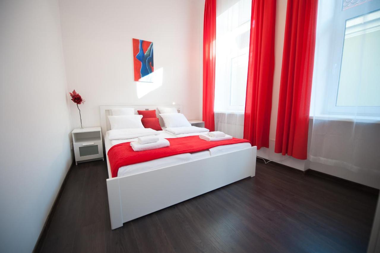Romantic New 2 Bedroom Vilnius Best Location Buitenkant foto