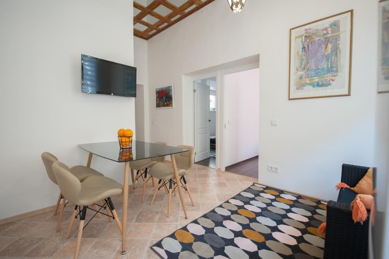 Romantic New 2 Bedroom Vilnius Best Location Buitenkant foto